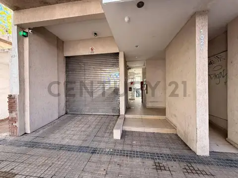 Cochera  cubierta en Venta en 43 entre 15 y 16