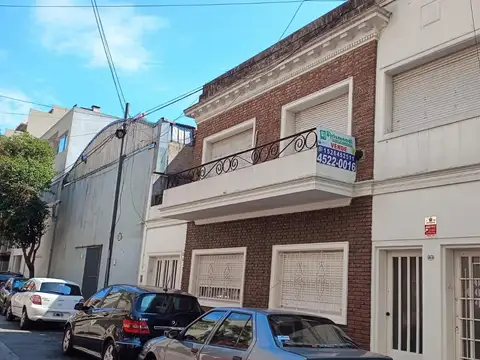 Gran PH al frente con espacio aereo propio