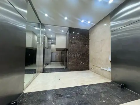 Oficina en Alquiler al Norte