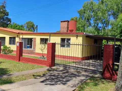 Alquiler Casa En Playa Grande, A 2 Cuadras De La Playa! Totalmente Equipada.