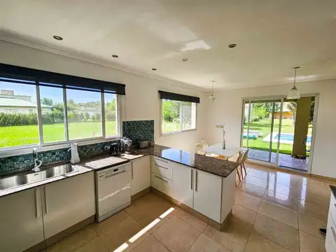 Casa en Venta de 4 dormitorios