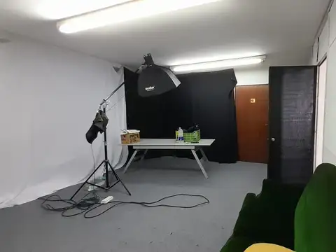 Oficina en Alquiler en Recoleta, $ 250.000