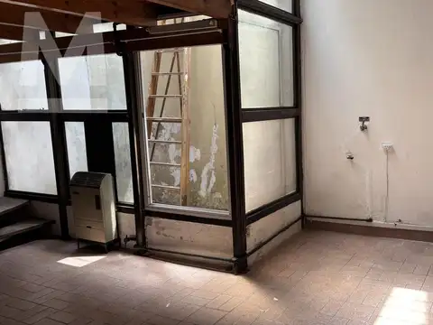 Local en Venta 57 años