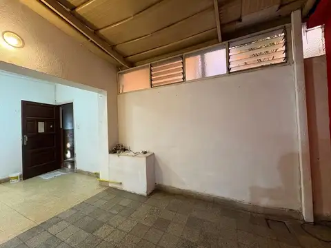 Depto Tipo Casa en Venta en Parque Chas, USD 135.000