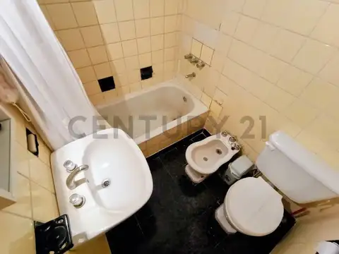 DEPARTAMENTO 3 AMBIENTES + DEPENDENCIA ZONA PLAZA COLÓN, MAR DEL PLATA