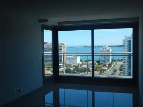 Departamento 3 ambientes con 3 baños