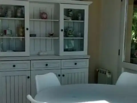 OPORTUNIDAD   HERMOSA CASA DE DOS PLANTAS EN  VENTA