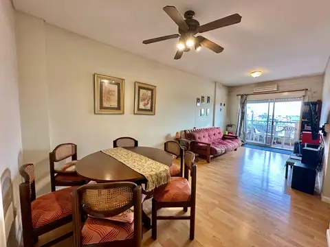 Departamento en venta 3 ambientes en Castelar centro