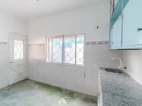 Casa en Alquiler con 1 cochera