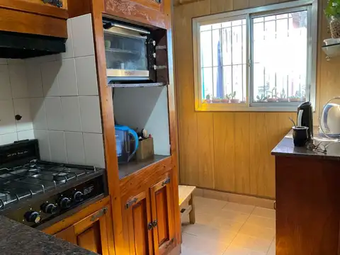Depto Tipo Casa 4 ambientes con 1 baño