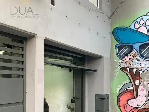 VENTA COCHERA EN ZONA MICROCENTRO