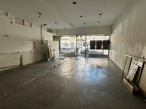 Local en Alquiler en Velez Sarsfield, $ 2.300.000
