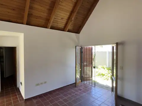 Casa en Alquiler de 4 dormitorios