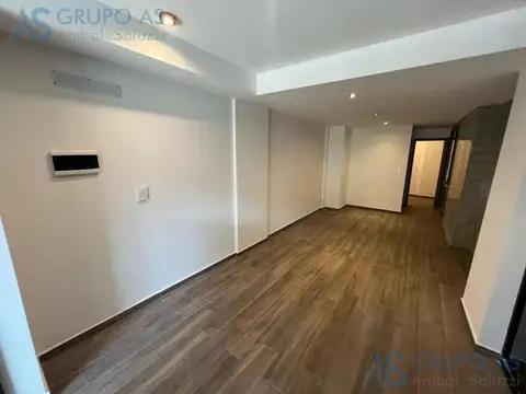 Ayacucho al 1428 - Local comercial a la calle