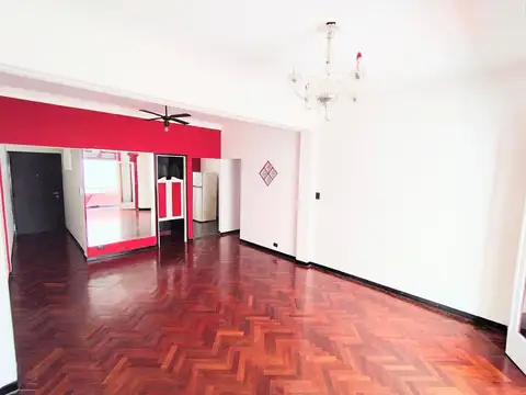 Depto Tipo Casa en Alquiler de 2 dormitorios