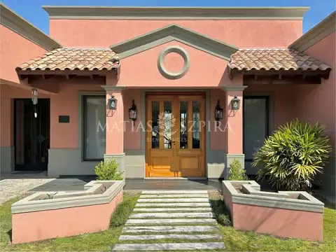 Casa en Venta de 4 dormitorios