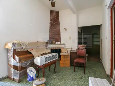 Güemes al 3200 entre Estanislao del Campo y Esteban Echeverria