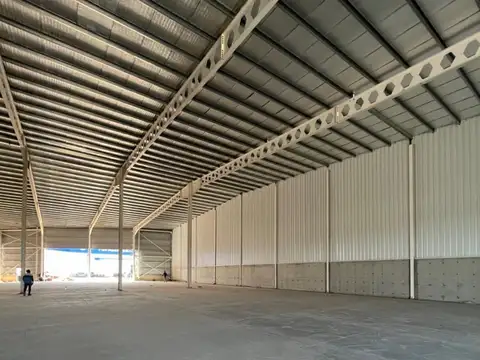 Galpon en Alquiler A Estrenar