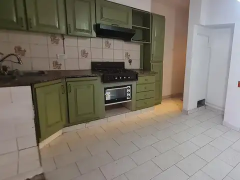 Depto Tipo Casa 3 ambientes con 1 baño