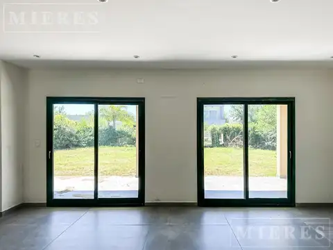 Casa en Venta al Oeste