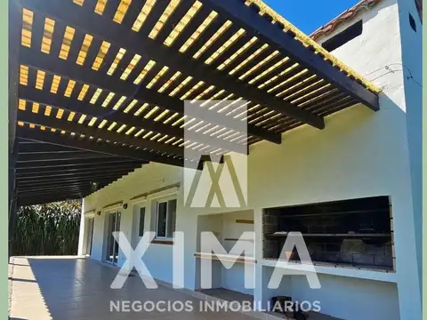 Casa en Alquiler de 3 dormitorios