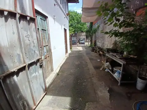 Galpon en Venta en Caseros, USD 115.000