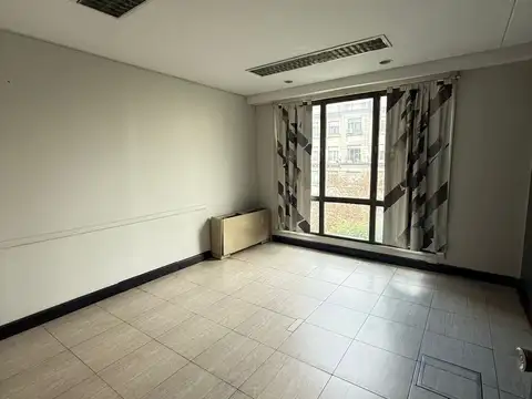 Oficina en alquiler en Microcentro