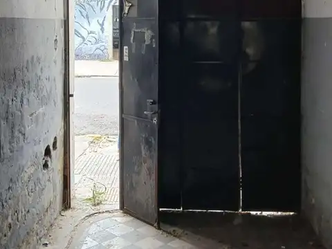 Galpon en Venta 24  mts Fondo