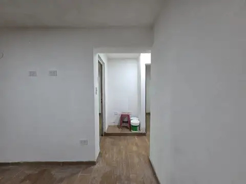 Departamento en Alquiler en Tolosa, $ 430.000