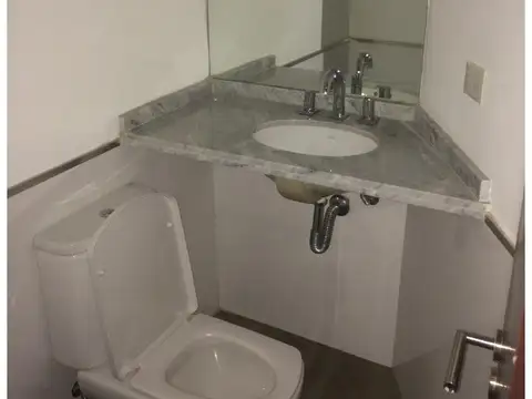 LOCAL EN VENTA EN EL CENTRO DE ROSARIO