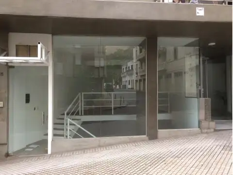 LOCAL EN VENTA EN EL CENTRO DE ROSARIO