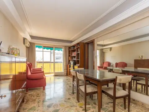 Venta Departameno 3 amb y dependencia Santa Rita