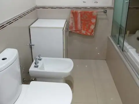 Arce N°1496 esq Miralla