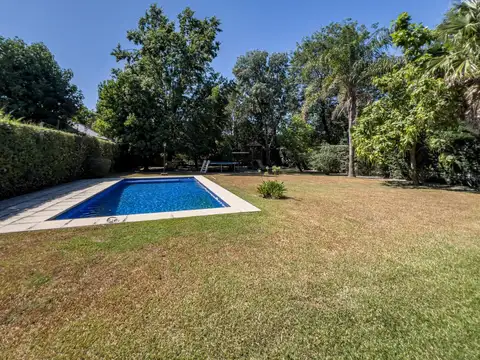 Casa en Venta en Barrio Parque Leloir, USD 408.000