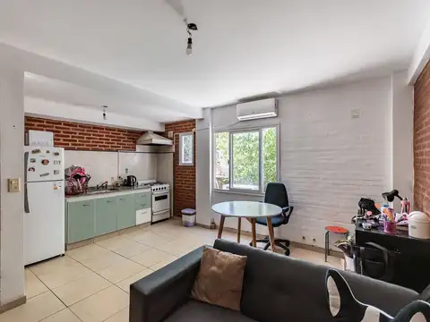 Depto Tipo Casa en Venta en Lomas De Zamora, USD 45.000