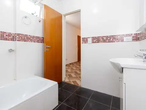 Depto Tipo Casa en Venta 6 años