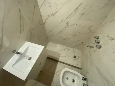 Depto Tipo Casa en Venta 25 años