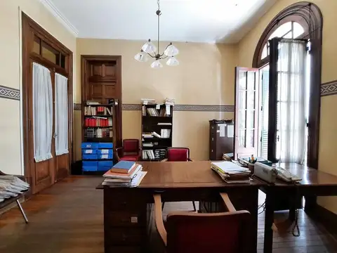 Oficina en Venta al Oeste