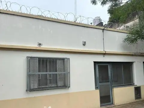 Casa en venta 3 ambientes Quilmes Oeste