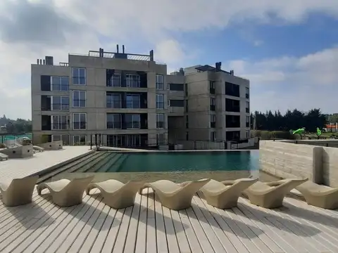 8 Sauces Barrio Cerrado- Almafuerte y Av. Bernardo Houssay- Torre