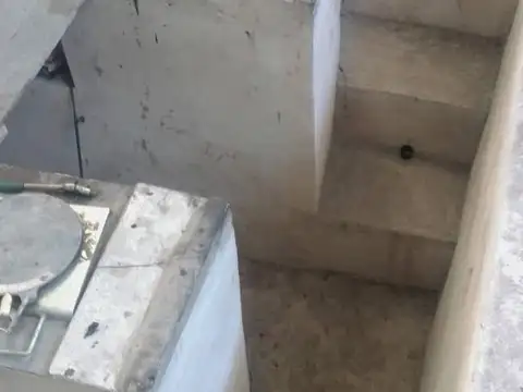 Galpon en Venta 10  mts Frente