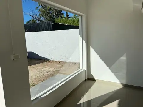 Local en Alquiler en Canelones, $U 25.000