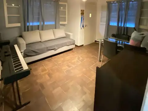 VENTA CASA EN PH 2 AMBIENTES 1 DORMITORIO PATIO TERRAZA A METROS AVENIDA LAPRIDA - VICENTE LOPEZ  VI