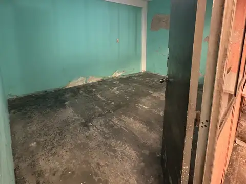 Galpon en Alquiler 30  mts Fondo