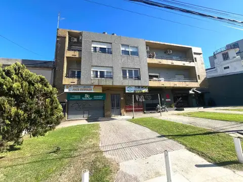Venta Malvín - 2 dormitorios CON RENTA