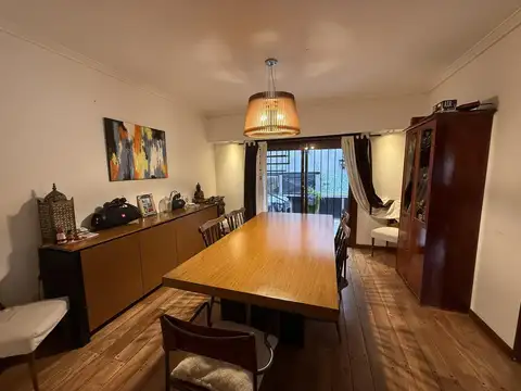 Casa en Venta en Parque Chas, USD 450.000