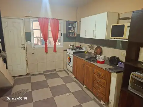 Depto Tipo Casa 3 ambientes con 1 baño