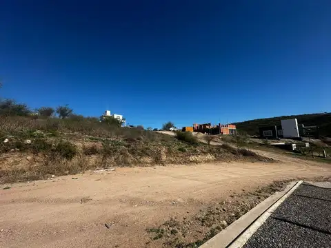 Terreno en Venta de 858,0 m2