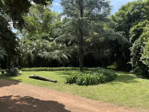 LOTE en VENTA de 1421 m2 | Barrio Cerrado La Lula - 138 y 490 J. Gorina