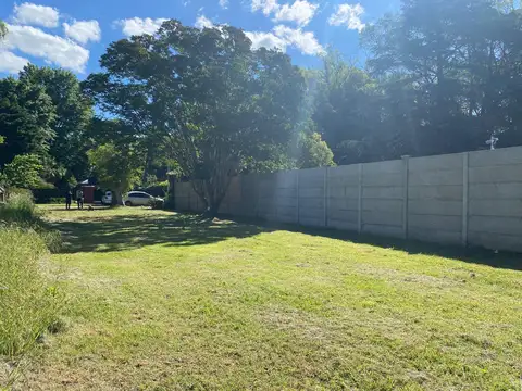 Terreno en Venta 10  mts Fondo